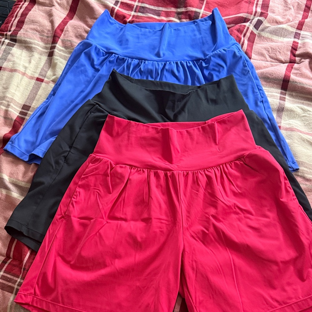 Halara 2-1 Shorts - Red, Blue, Black